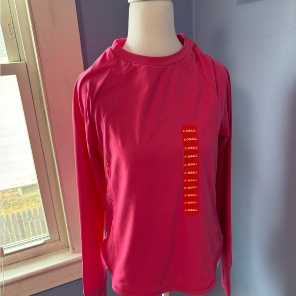 Chic Fuchsia Top - X-Small - Picture 1 of 4
